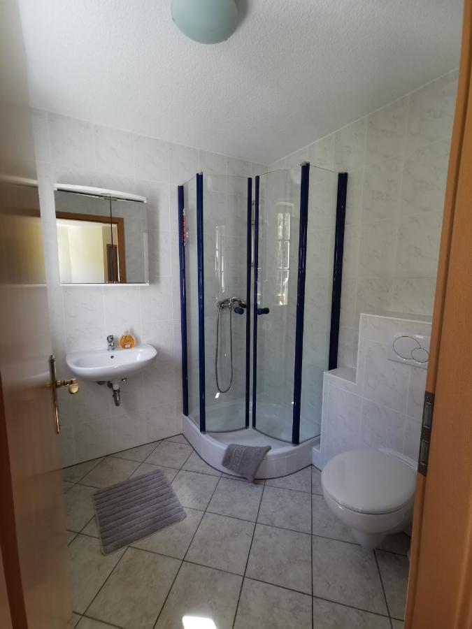 Ferienwohnung "Am Saalehaken" Gossitz Экстерьер фото