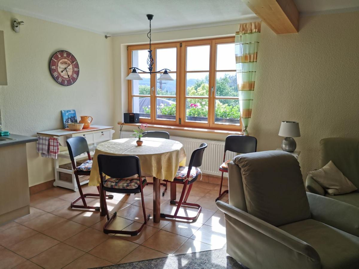 Ferienwohnung "Am Saalehaken" Gossitz Экстерьер фото